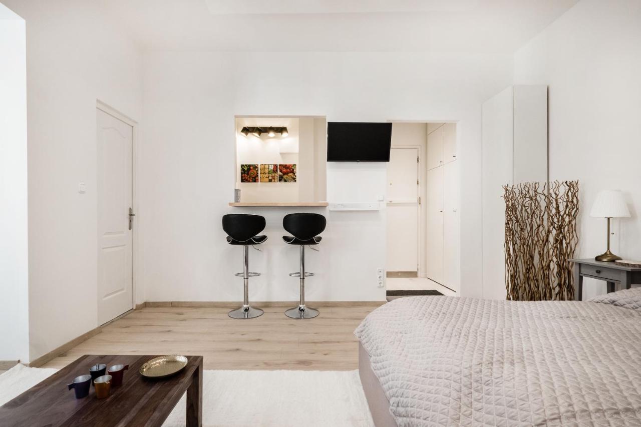Viktoria Design Studio Apartment Boedapest Buitenkant foto
